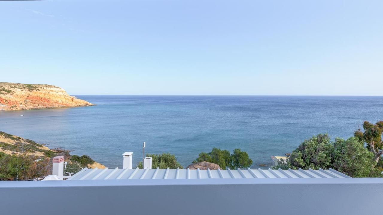 Giourgas Studios & Apartments Provatas Екстер'єр фото